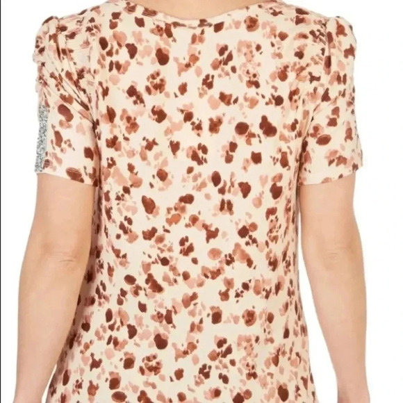 💥🆕 Como Blu Smocked All Over Print Short Sleeve Top M🆕 - Picture 2 of 10